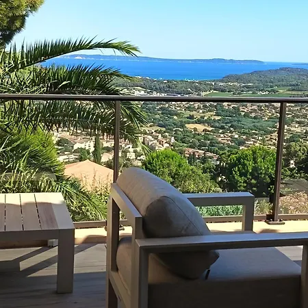 Juan Climatisée, Au Calme, Avec Piscine, Grand Jardin Et Vue Panoramique * Bormes-les-Mimosas